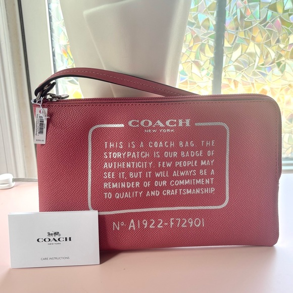 Coach Wristlet in Mauve Pink - Picture 1 of 7